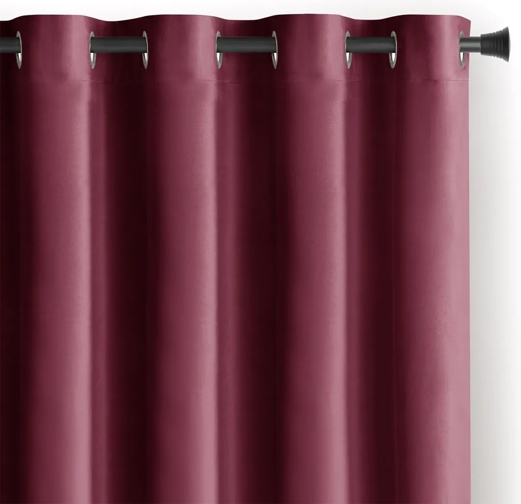 Záves AmeliaHome Velvet s priechodkami 140x270 cm burgundy