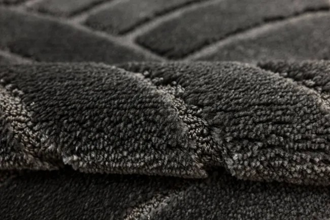 Kúpeľňový koberček Sash Sage tmavosivý, pruhy