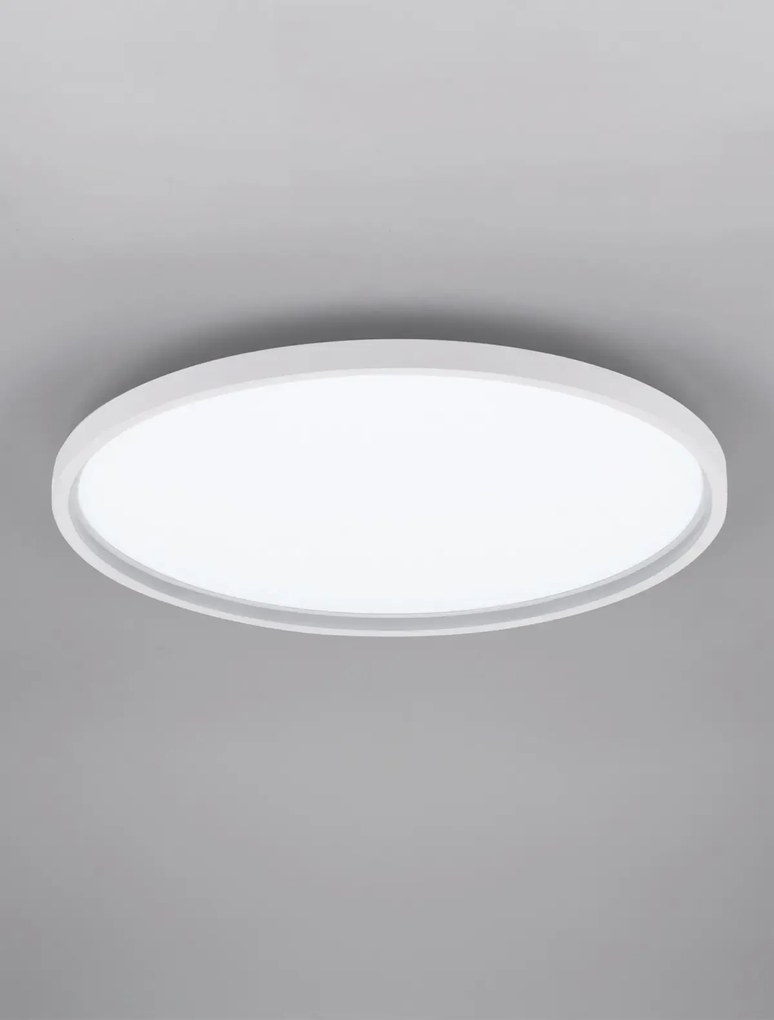 Moderné stropné svietidlo Chet RGB 58 s diaľkovým ovládaním