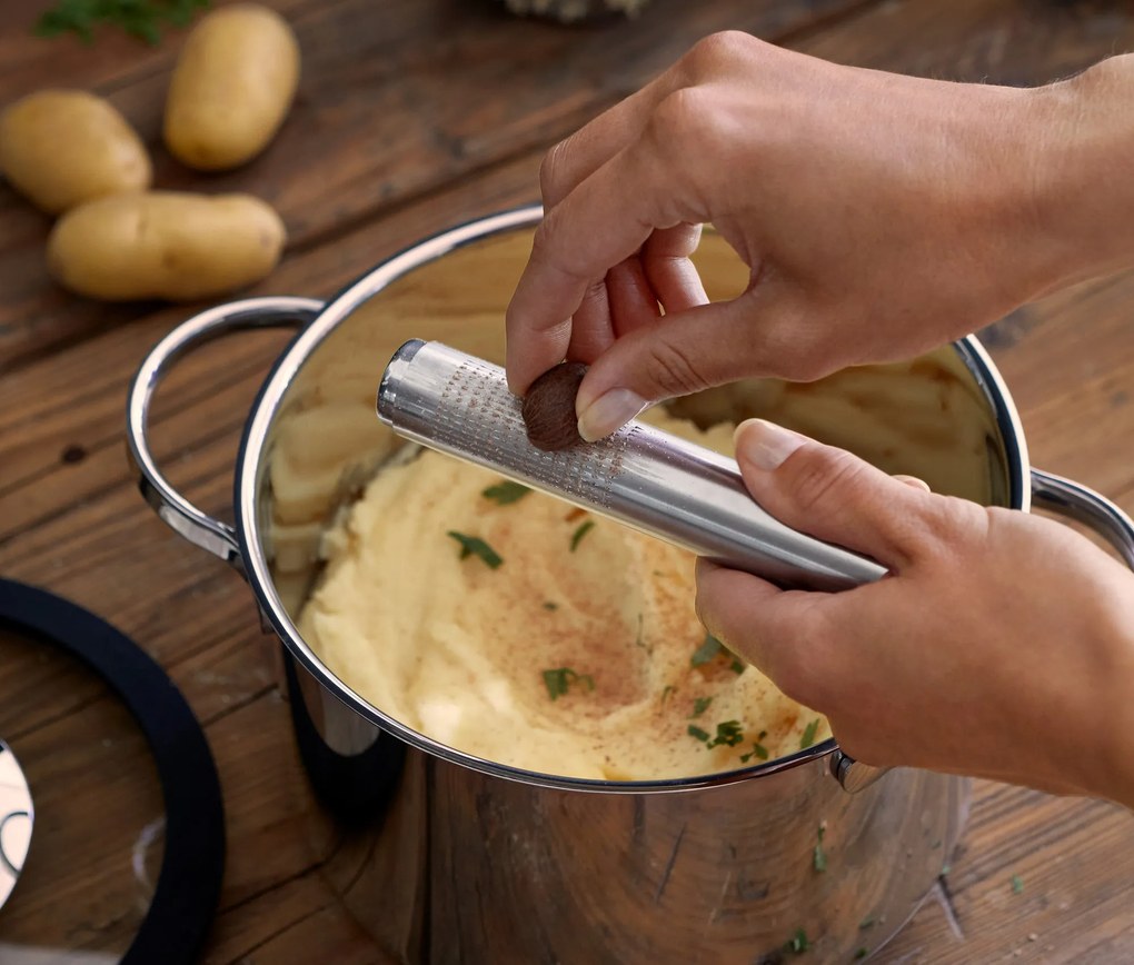 Strúhadlo na muškátové oriešky