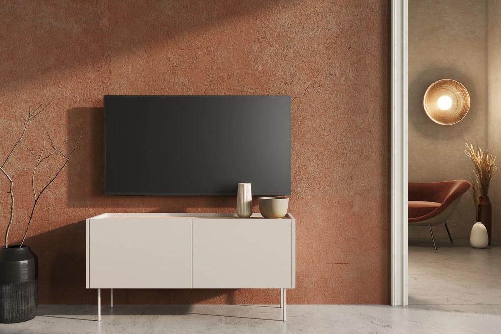 TV skrinka Desin 120 cm na kovových nohách - kašmír / dub nagano
