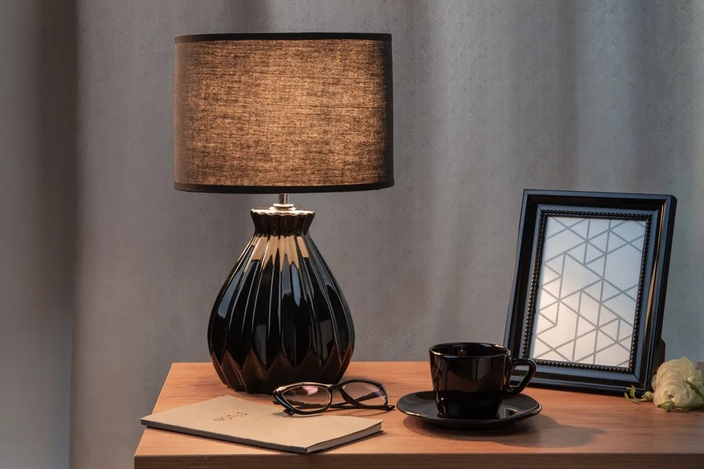Stolní lampa FABO černá