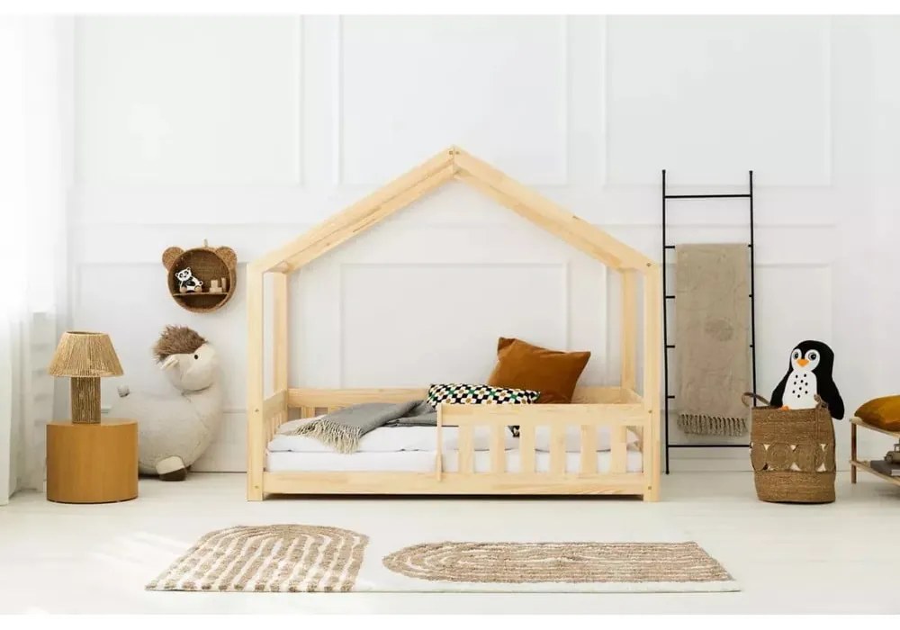 Domčeková detská posteľ z borovicového dreva v prírodnej farbe 80x200 cm Mila RMP – Adeko