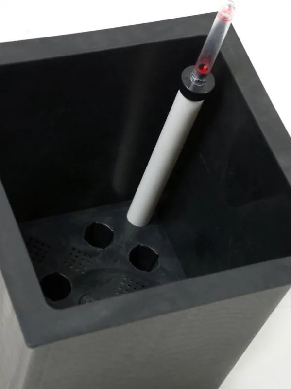 4-set hranatých plastových vložiek so samozavlažovacím setom, 32*29*29 cm, čierny