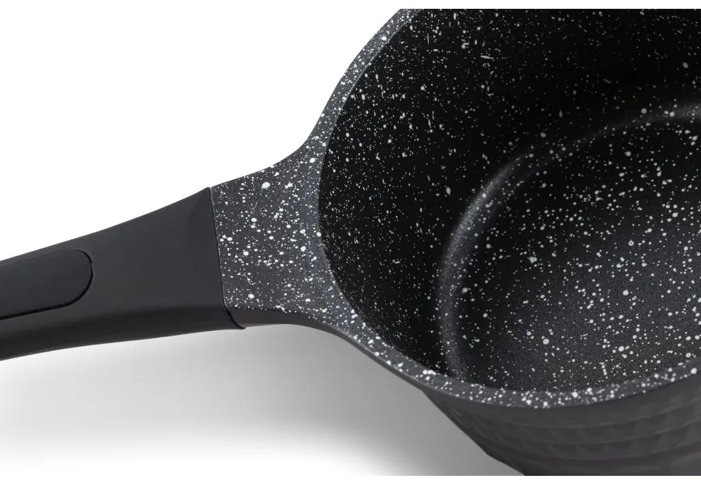 10 kusový set hrncov v čiernom elegantnom dizajne