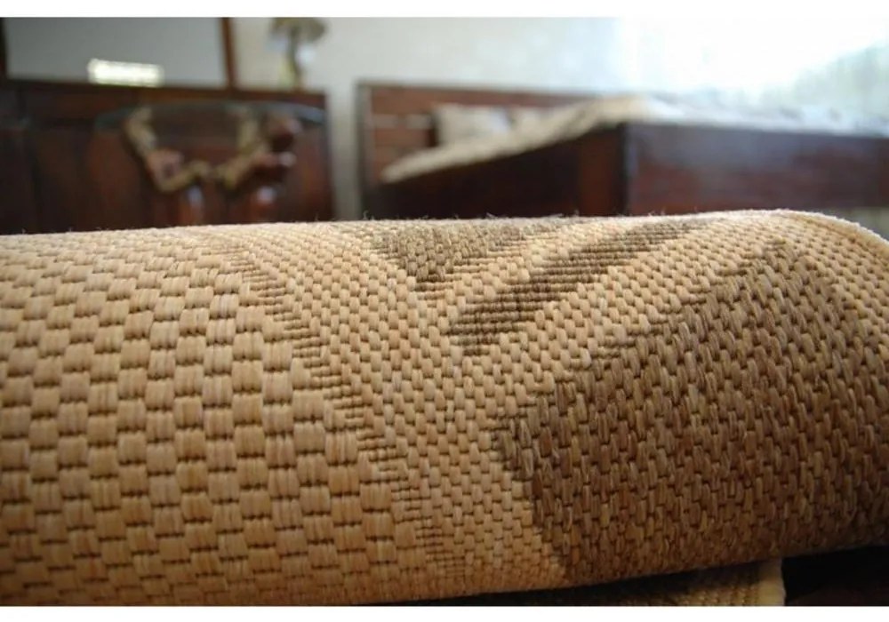 Kusový koberec Uga hnedobéžový 200cm