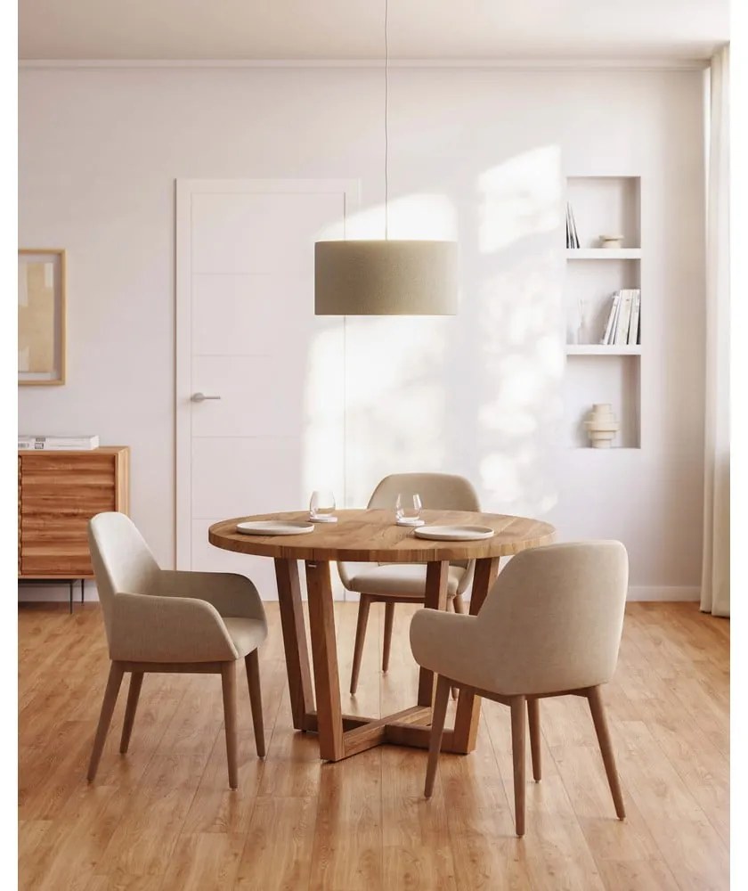 Béžové čalúnené jedálenské kreslo s podrúčkami Konna – Kave Home