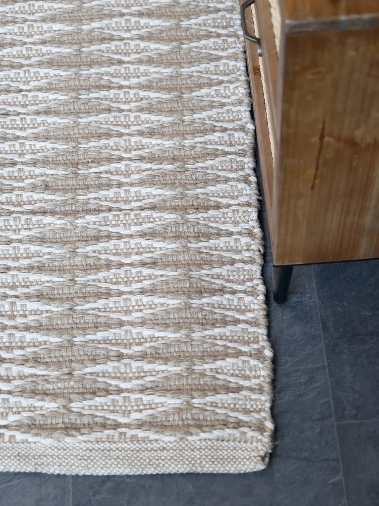Prírodný antik koberec s ornamentami Rug natural - 70*150 cm