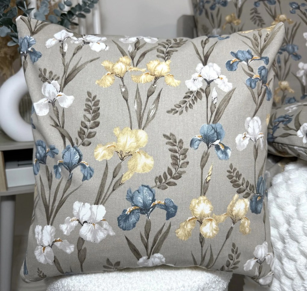 INTERMEDIC SK Vankúšová obliečka 40×40 – Modro-béžové kvety, 100 % bavlna