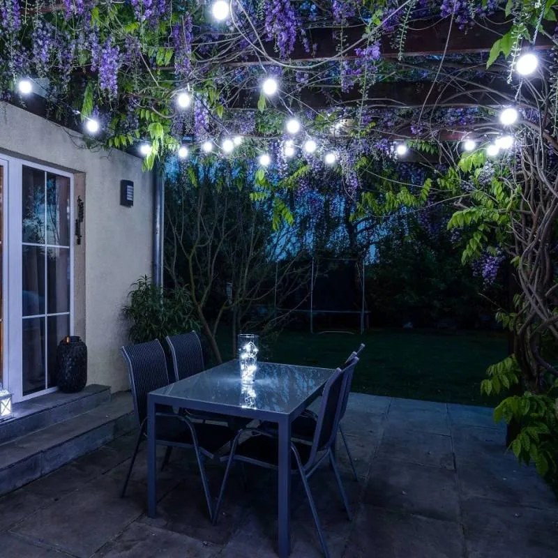 DECOLED LED žárovka, ledově bílá, patice E27