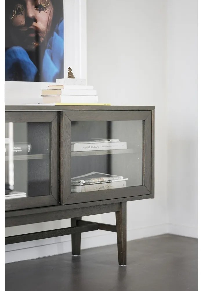 Hnedá vitrína v dekore duba s posuvnými dverami 170x75 cm Hazelton – Rowico