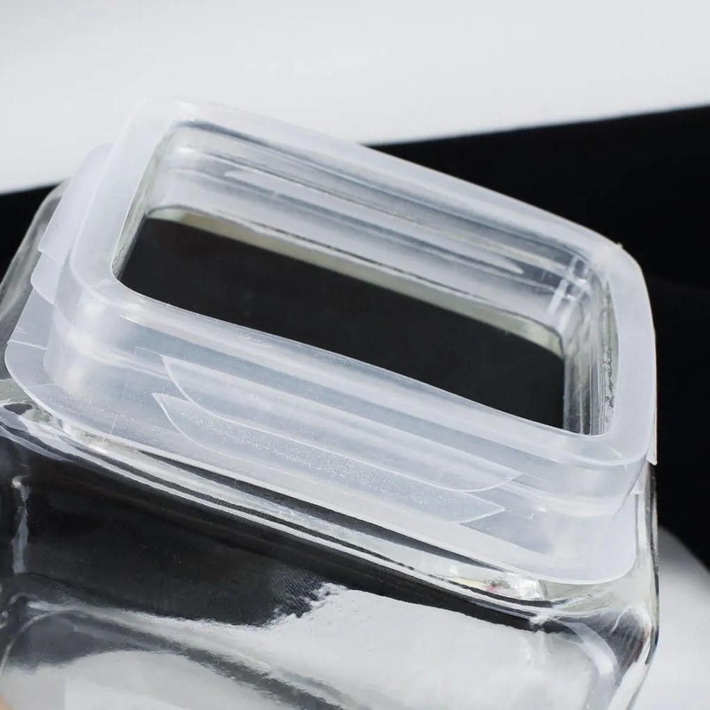 5Five® Sklenená bytelná dóza hranatá s dreveným vekom, 1,7l KWADR