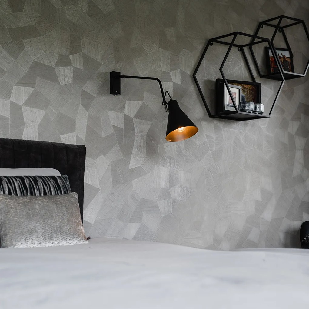 Dizajnová nástenná lampa čierna nastaviteľná - Luna