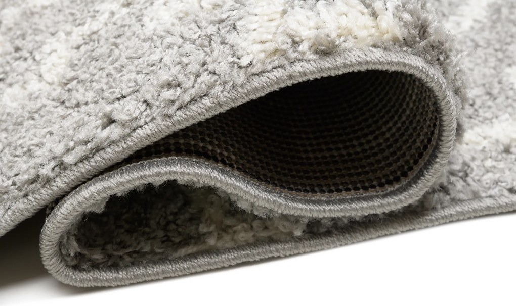 TA Koberec 3991A D.SILVER PACKAGE DELHI SFE Rozmer: 60x100 cm