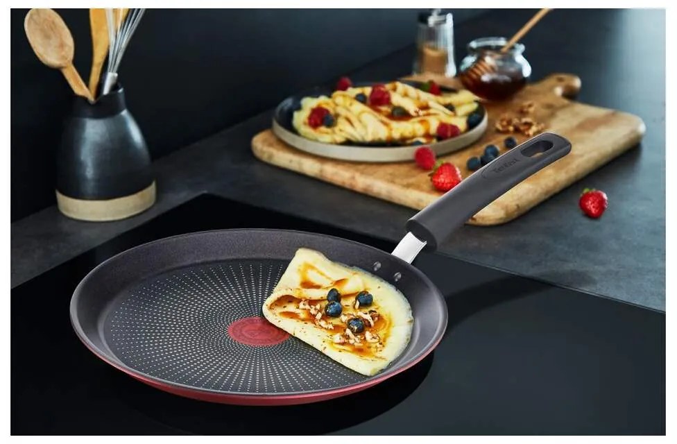 Panvica na palacinky Tefal Daily Chef Red G2733872 25 cm