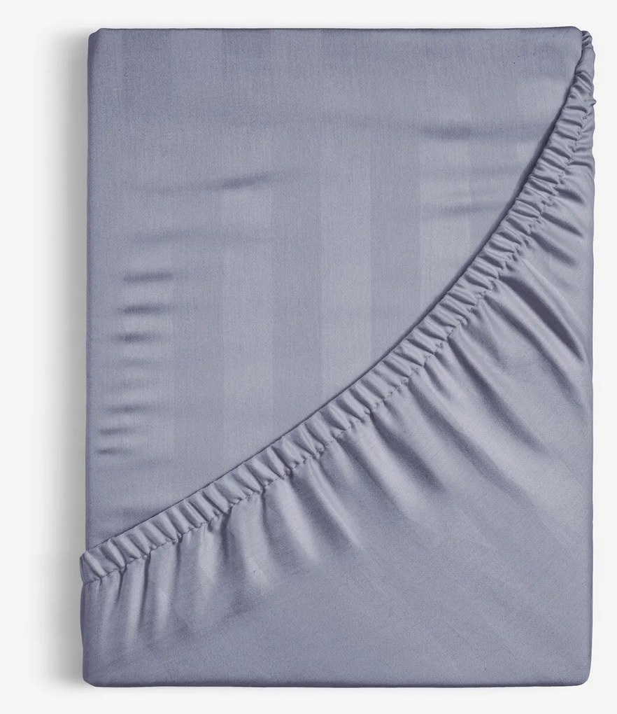 Goldea damašková napínacia plachta - tmavo sivé prúžky so saténovým leskom 140 x 200 cm