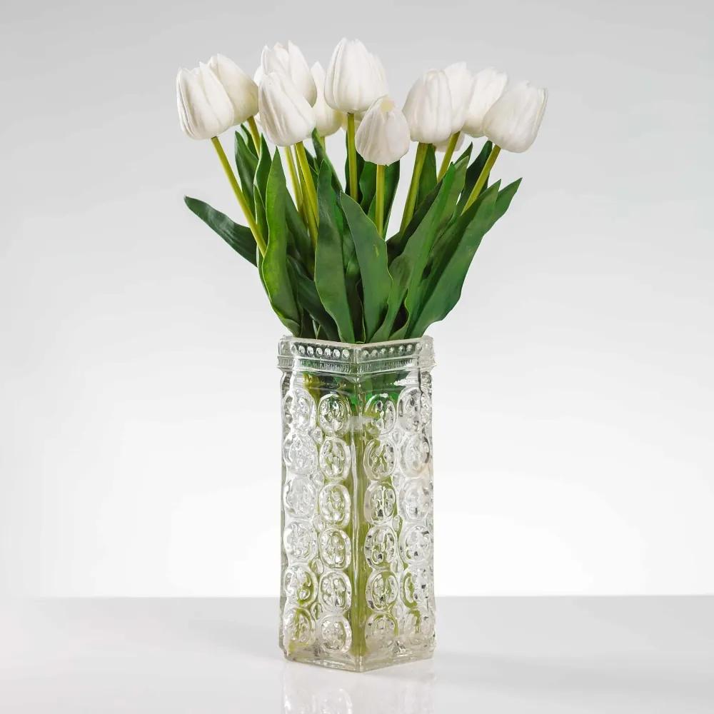 Umelý tulipán BEATA krémovo-biely. Cena uvedená za 1 kus.