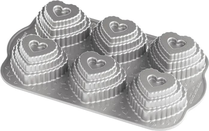 Forma na 6 poschodových srdiečok Tiered Heart Nordic Ware strieborná 6 x 120 ml