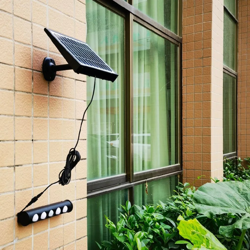Ecolamp Exteriérové solárne LED svietidlo Talent, 4x LED 8w, čierna, pohybový senzor