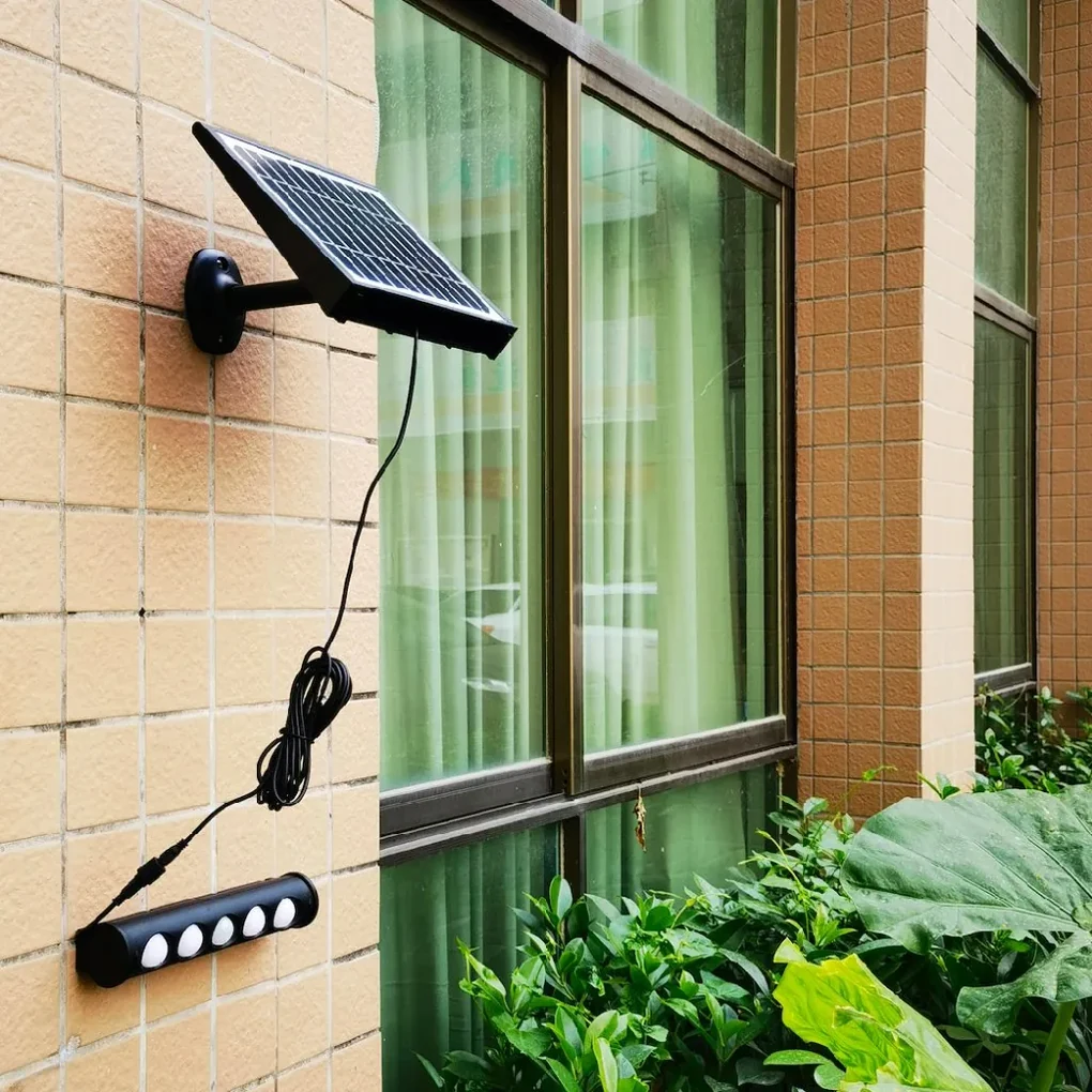 Exteriérové solárne LED svietidlo Talent, 4x LED 8w, čierna, pohybový senzor