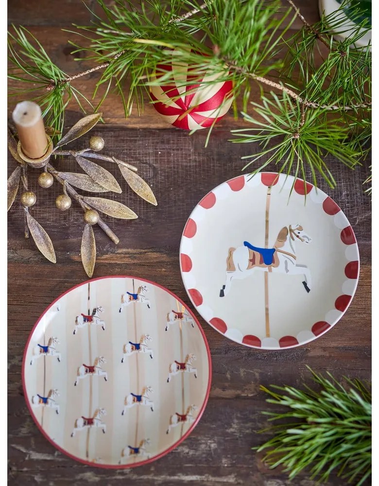 Krémové dezertné taniere s vianočným motívom z kameniny v súprave 2 ks ø 16 cm Merry-go-round – Bloomingville