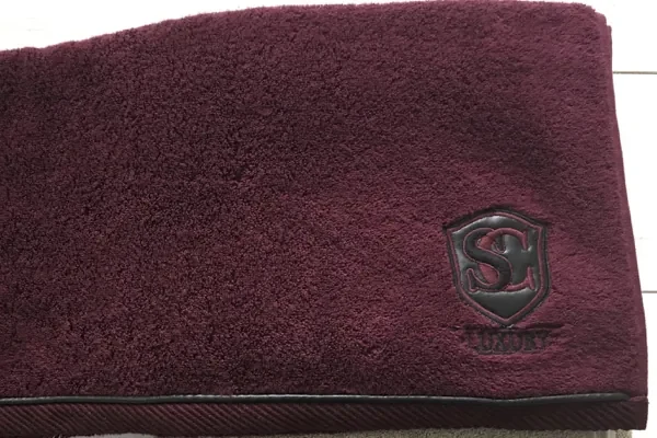 Soft Cotton Darčekové balenie uterákov a osušiek LUXURE