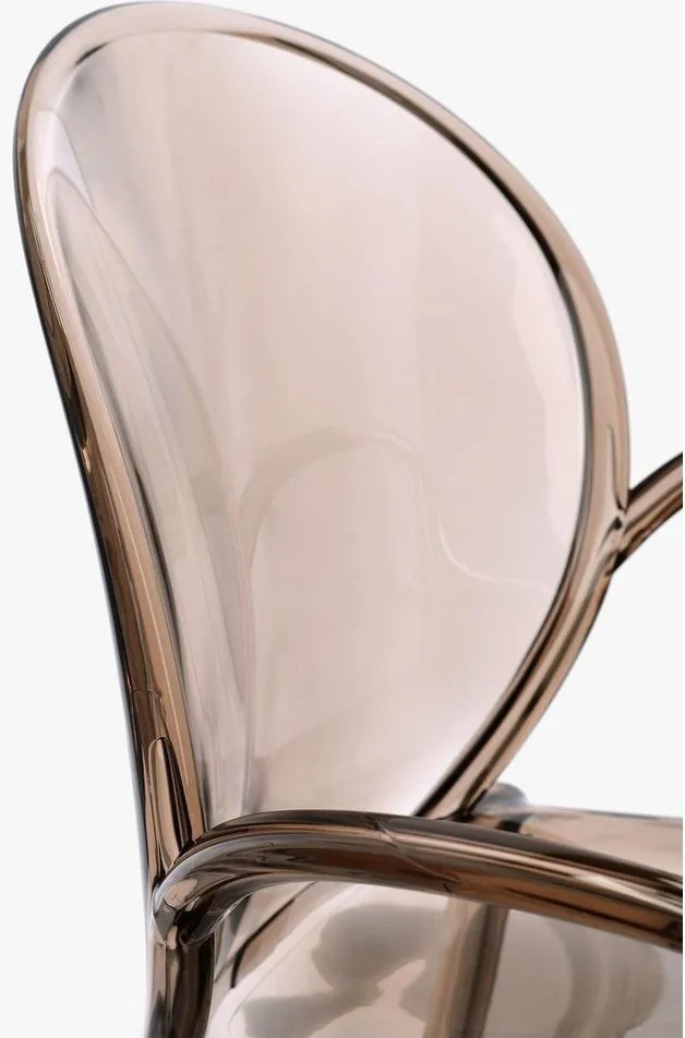 Svetlohnedá plastová záhradná stolička Camilla – Bizzotto