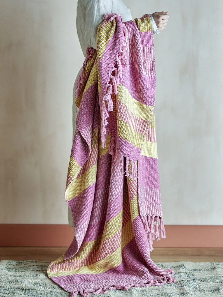 Bloomingville Prehoz z recyklovanej bavlny Isnel Pink 130 × 160 cm