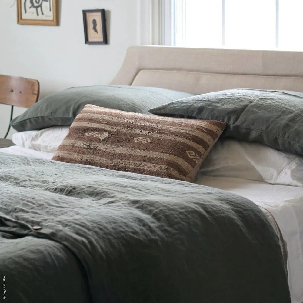 Ľanová obliečka na vankúš 40x60 cm Forest Green – Linen Tales