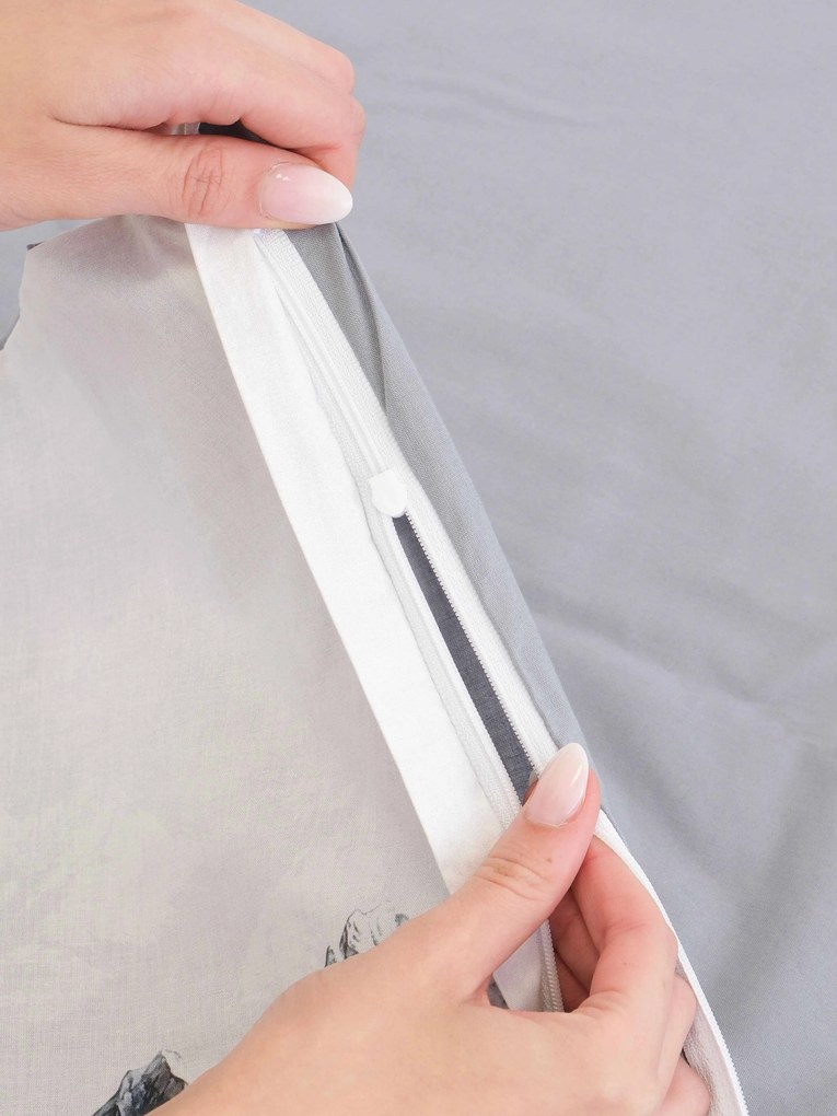 Vianočná bavlnená obliečka na vankúš Renforcé 40 × 60 cm – Hory