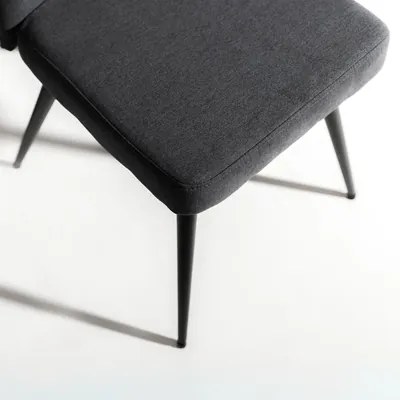 Čalúnená stolička sivá SVENTO