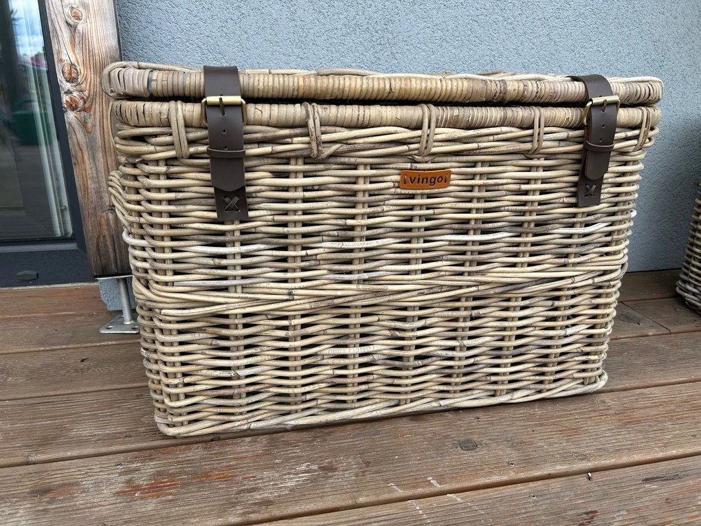 Ratanová truhla Rozmery (cm): 50x35, v. 25
