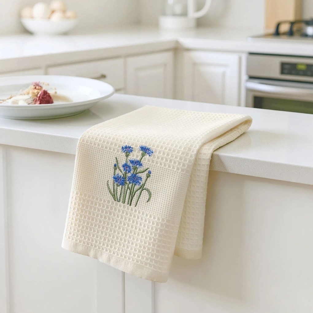 Goldea kuchynská vaflová utierka s výšivkou - chrpy na krémovom 50 x 70 cm