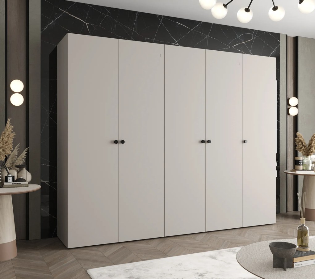 Šatníková skriňa 250 cm Parna 1 (kašmír + čierna). Akcia -20%. Vlastná spoľahlivá doprava až k Vám domov. 1125896