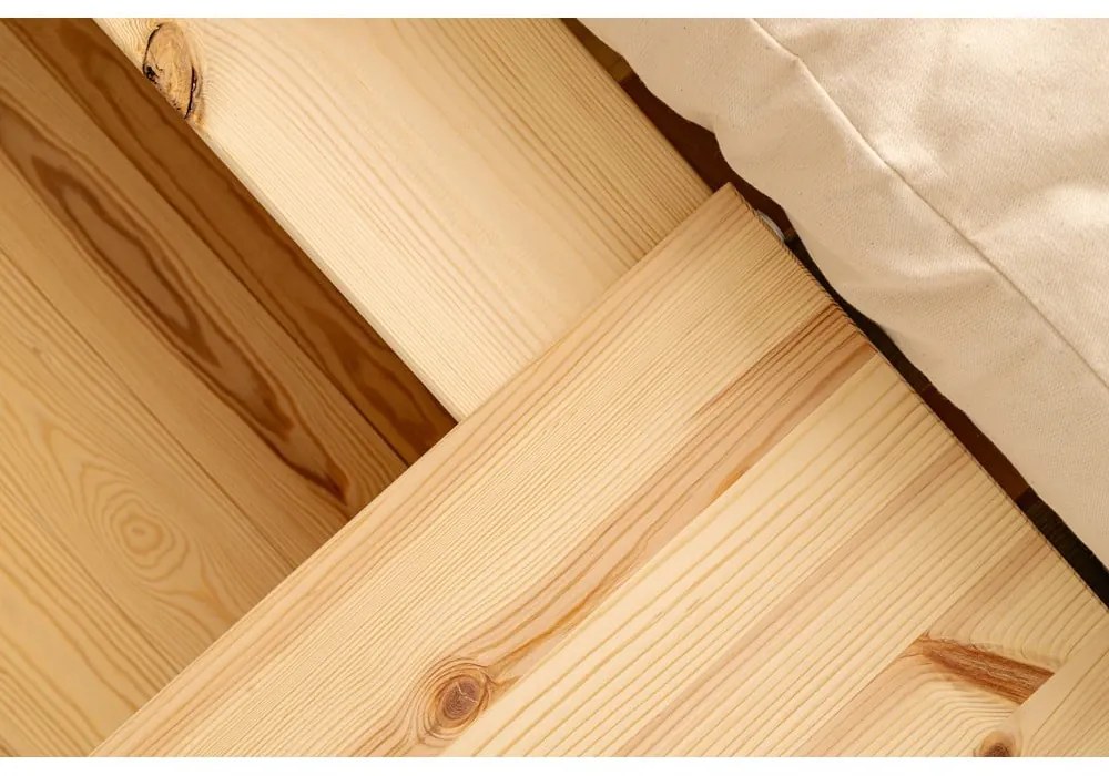 Nočný stolík z borovicového dreva v prírodnej farbe Japan – Karup Design