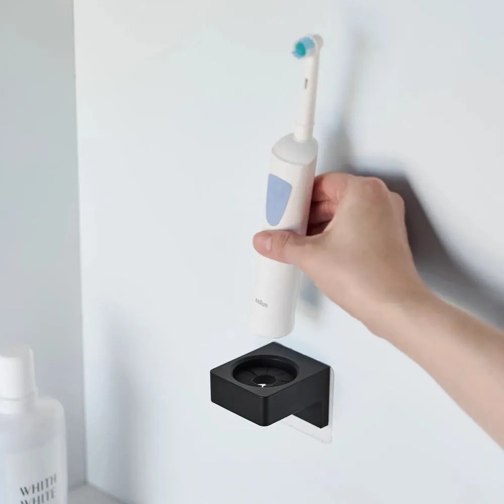 Čierny plastový multifunkčný držiak Film Hook – YAMAZAKI