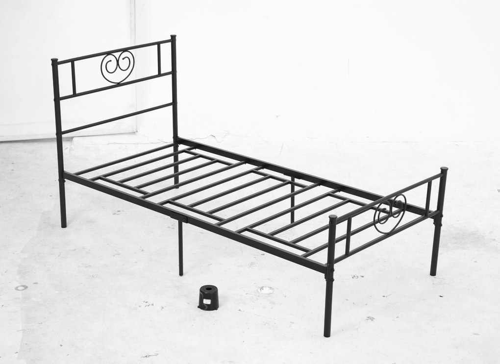 HOMCOM jednolôžková kovová posteľ 31 cm pre matrac 90x190 cm s čelom v tvare srdca a úložným priestorom 95x196x100 cm Čierna | Aosom