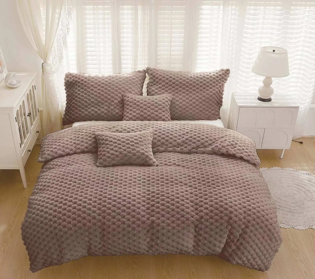 3 dielne Mikroplyšové obliečky 200x140cm+90x70cm Exclusive Sweet tmavo hnedé TiaHome