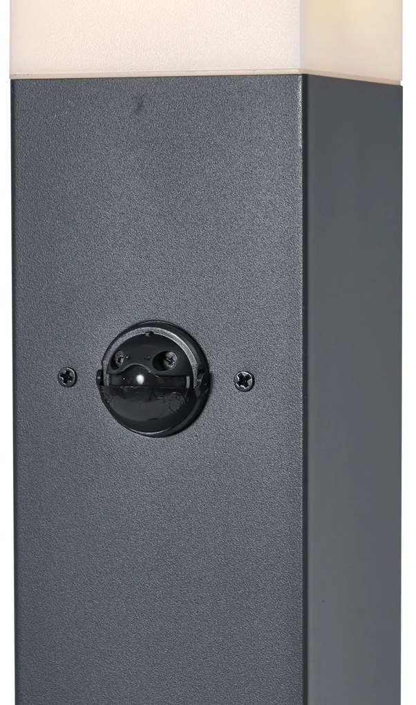 Vonkajšia lampa tmavosivá s opálovým sklom 80 cm IP44 so zásuvkou a snímačom pohybu - Malios