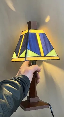 Stolná lampa Tiffany vitáž PICASSO_ WOOD BASE 31*18*13 E14