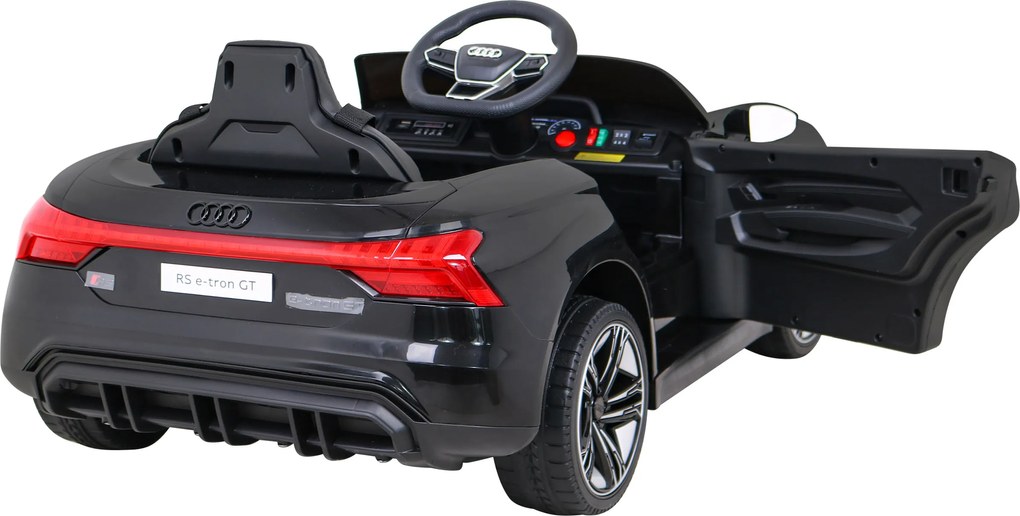 Ramiz Audi RS E-Tron GT batéria čierna + diaľkové ovládanie + pohon 4x4 + rádio MP3 + LED + EVA