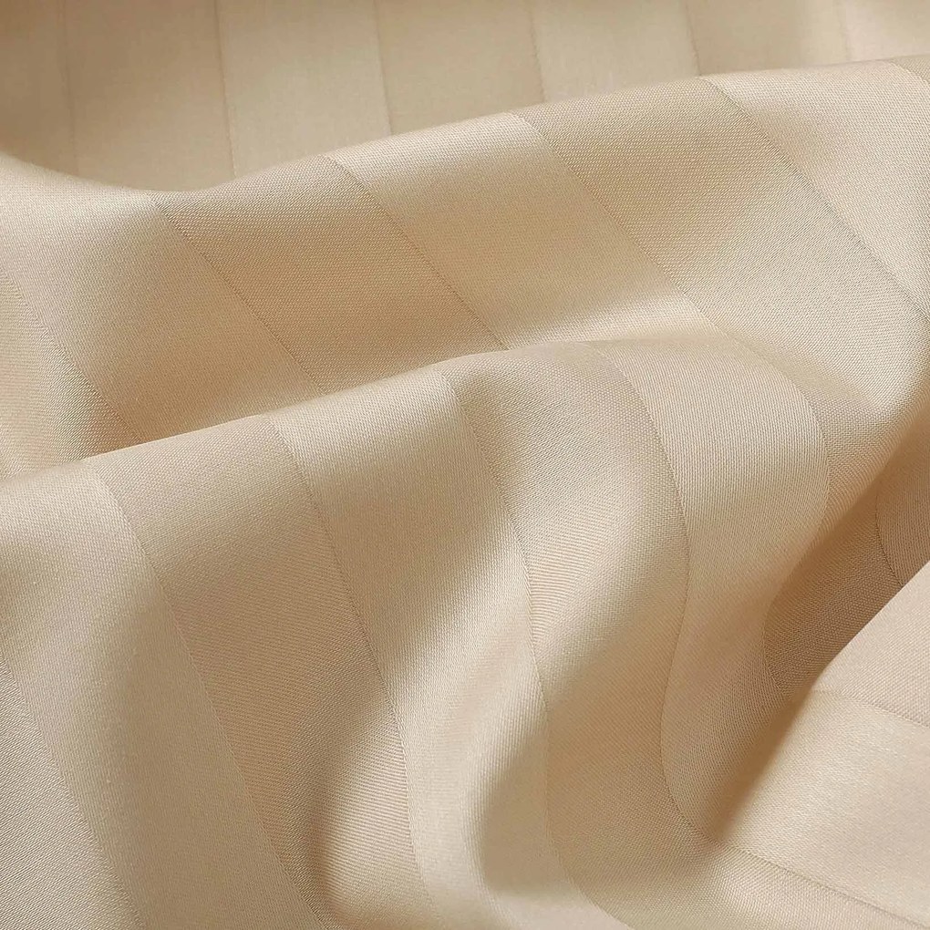 Goldea okrúhly damaškový obrus - zlaté prúžky so saténovým leskom Ø 210 cm