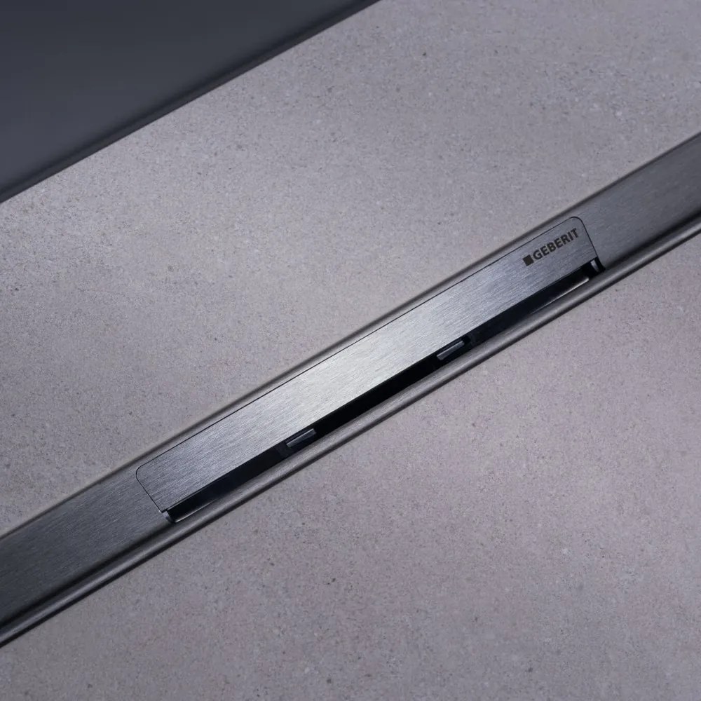 GEBERIT CleanLine50 sprchový žľab, kompletážna súprava, dĺžka 30 – 130 cm, brúsený čierny chróm, 154.447.QC.2