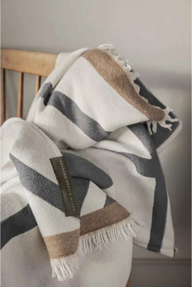 Krémová deka 130x175 cm Shadow – Mette Ditmer Denmark