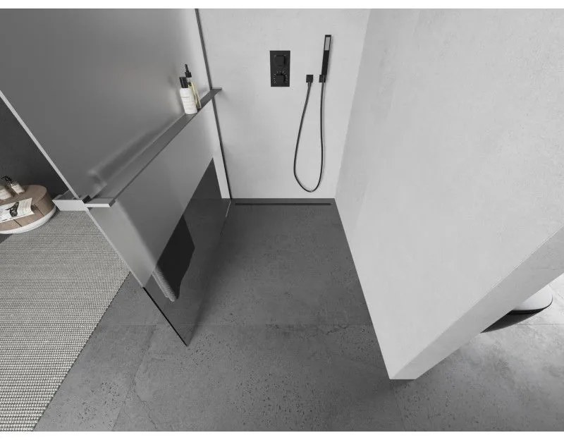 Mexen Kioto+, sprchová zástena Walk-In s poličkou a vešiakom 90 x 200 cm, 8mm číre sklo-námraza, grafitový profil, 800-090-121-95-35