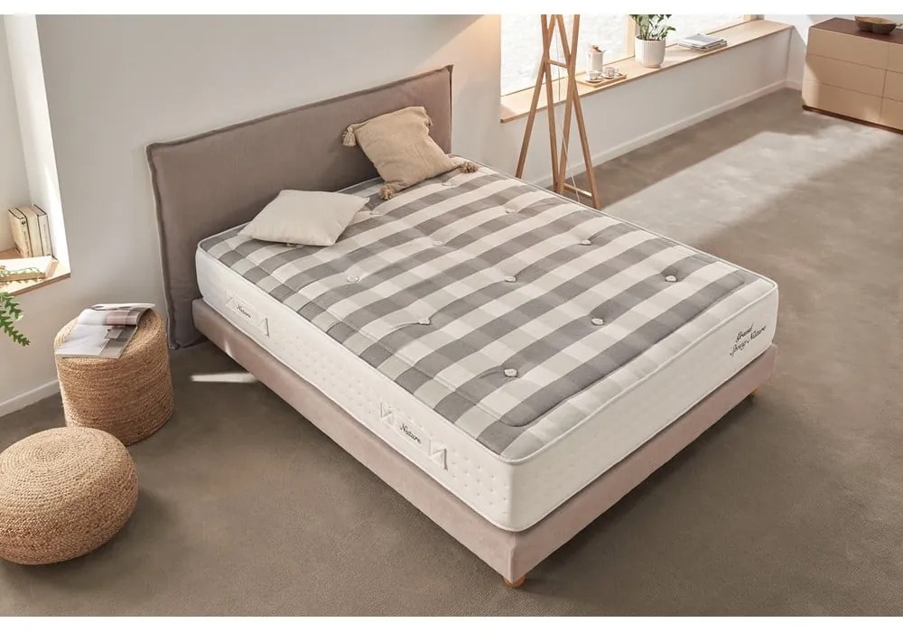 Stredne tvrdý pružinový termoregulačný matrac 120x200 cm Grand Spring Nature – Moonia