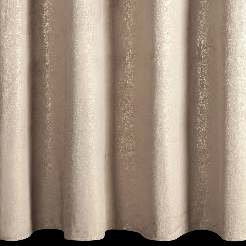 ZATEMŇOVACÍ ZÁVES NA KRÚŽKOCH BETHY 135X250 CM VZOROVANÁ