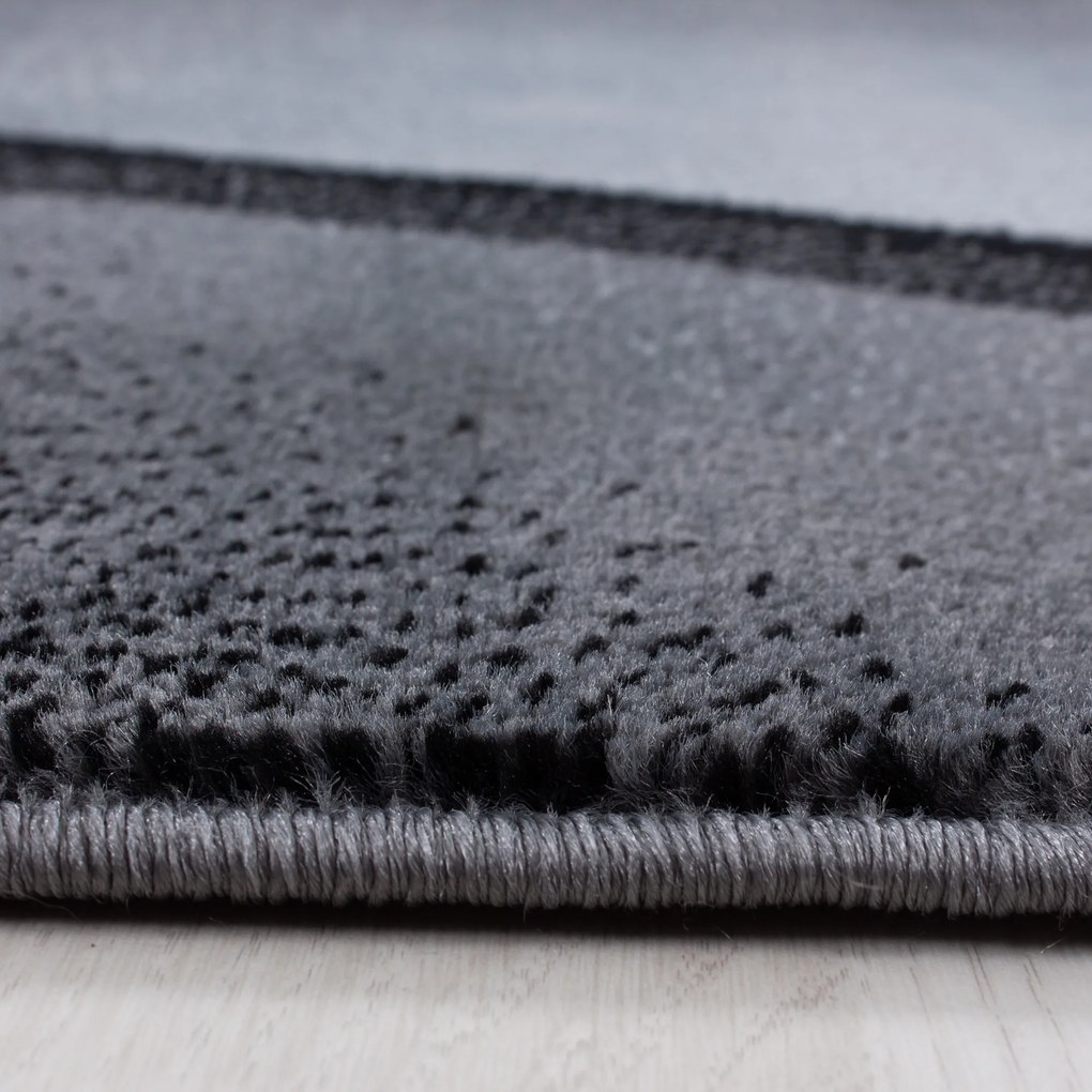 Ayyildiz koberce Kusový koberec Plus 8010 black - 120x170 cm