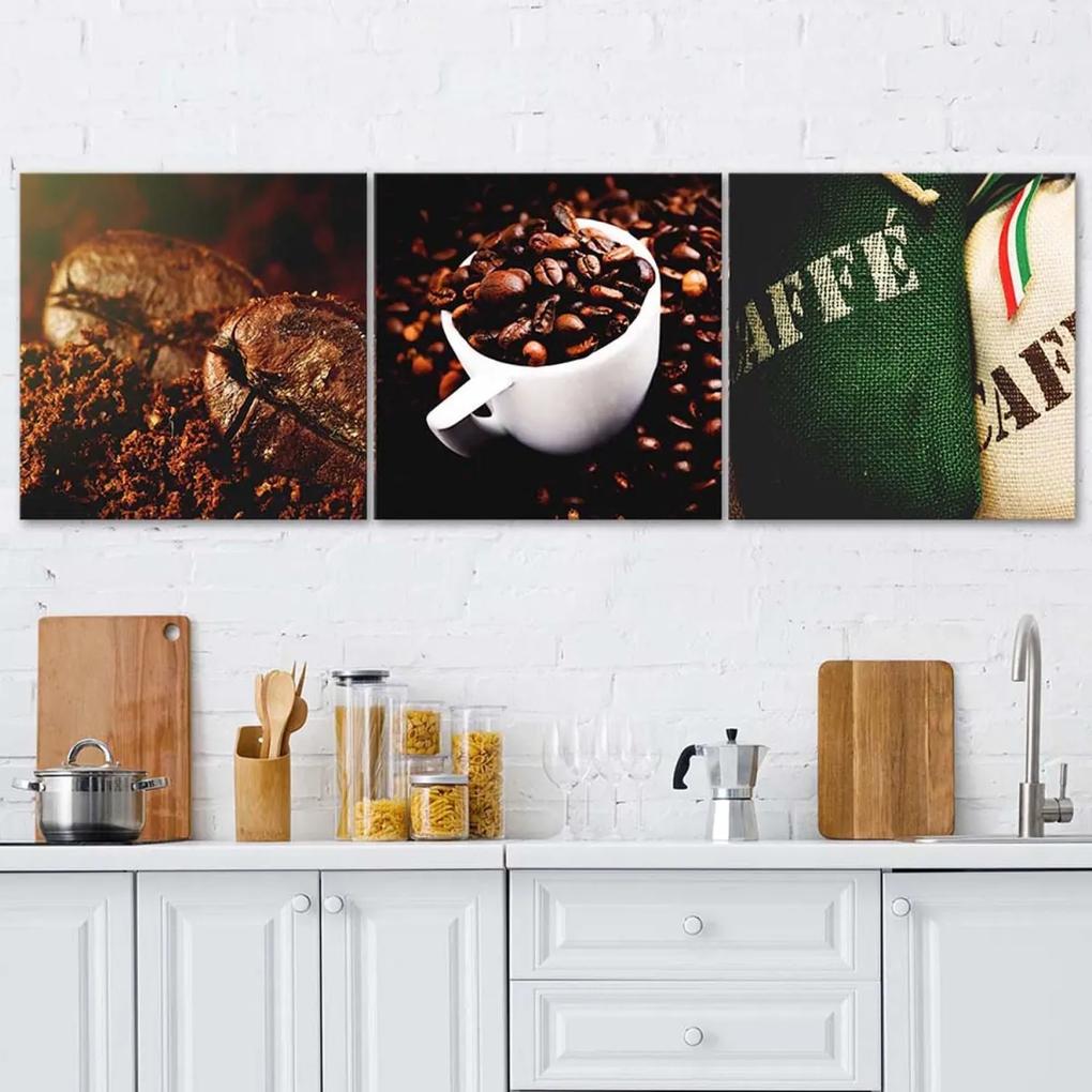 Obraz na plátně třídílný Nápoj z kávových zrn - 150x50 cm