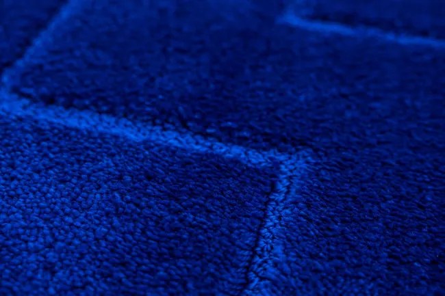 Kúpeľňový koberček Inez modrý, geometrický